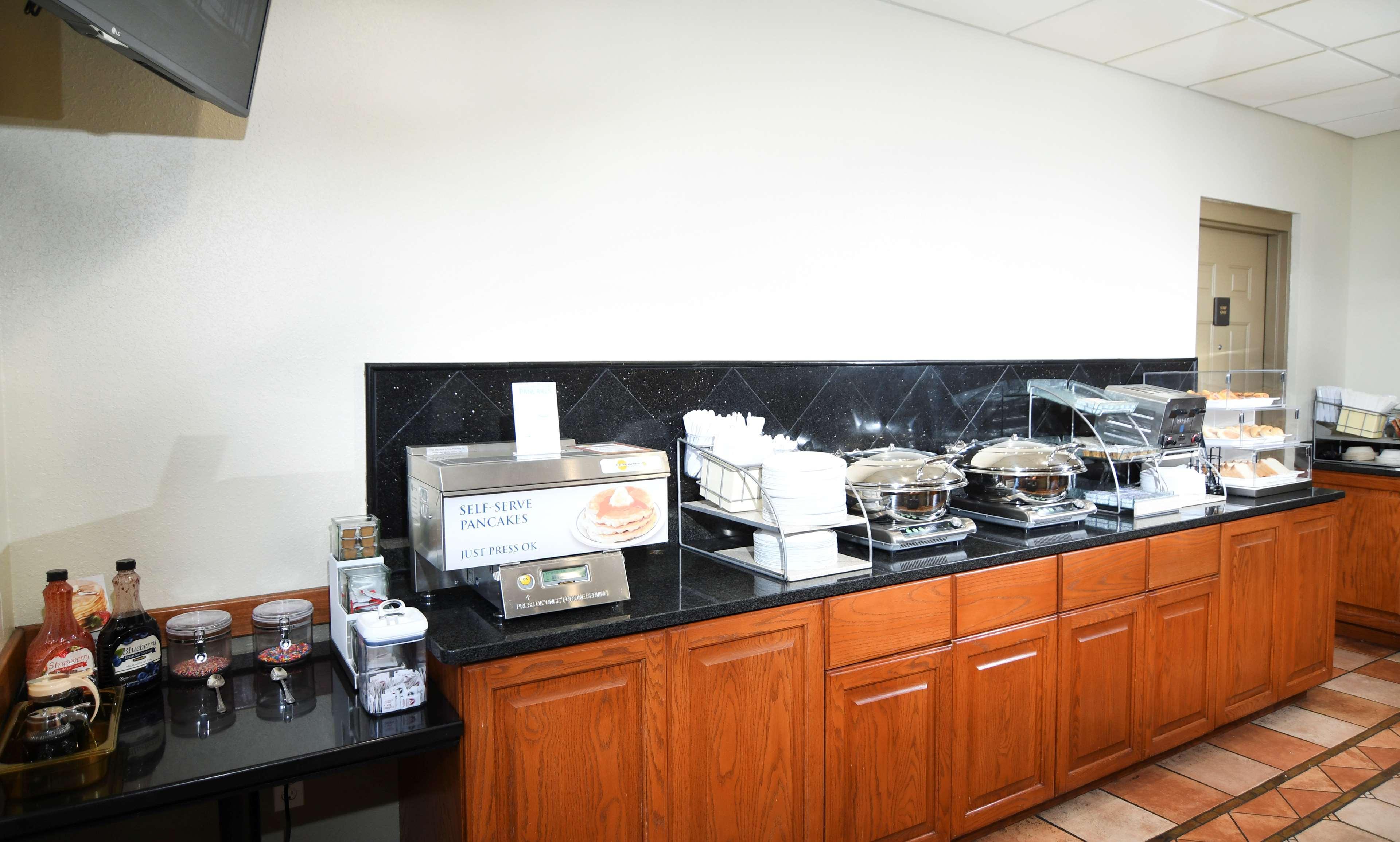 Best Western Plus Sandusky Hotel&Suites Exterior foto