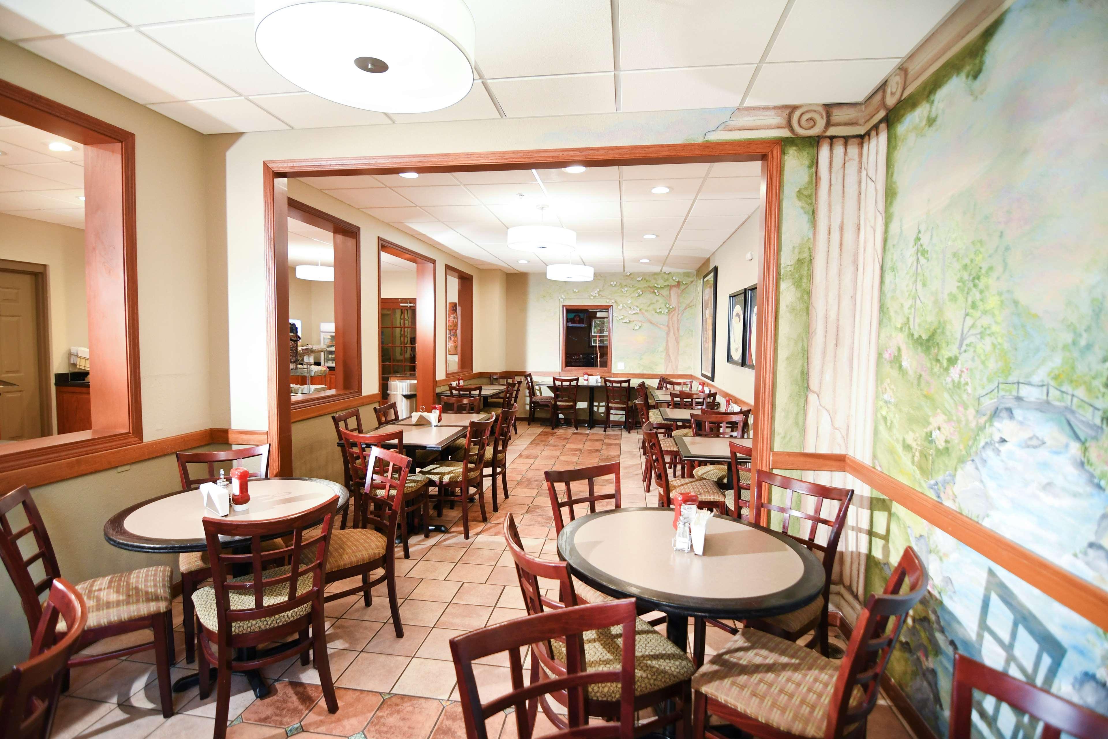 Best Western Plus Sandusky Hotel&Suites Exterior foto
